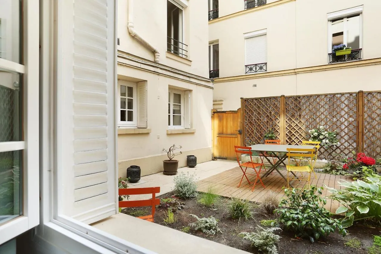 Champs Elysees By Prestige باريس